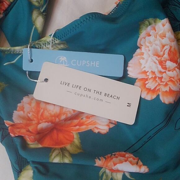 Cupshe Floral One-Piece Swimsuit NWT Size M - Picture 2 of 5
